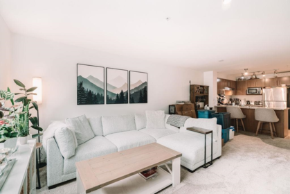 Breakfast Nook Photo of 113 600 Klahanie Drive, Port Moody, BC