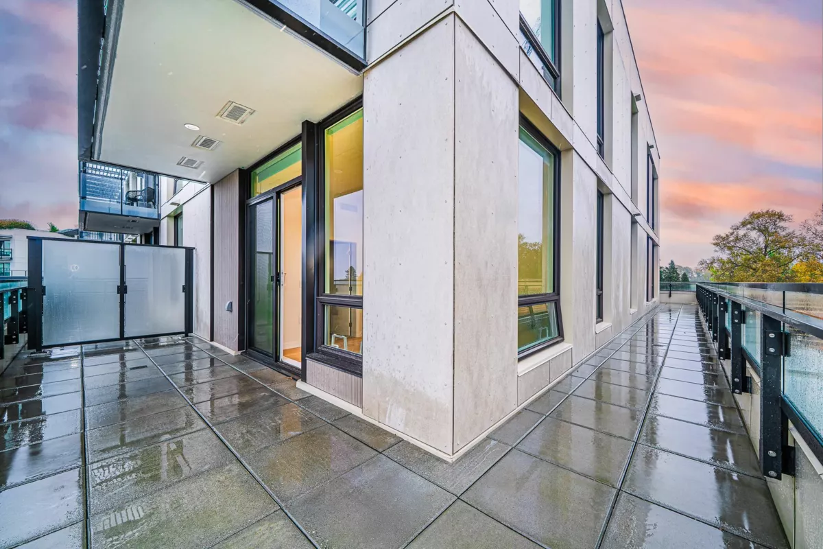 Basement Recreation Room Photo of 503 5212 Cambie Street, Vancouver, BC