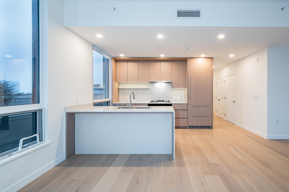 Dining Area Photo of 503 5212 Cambie Street, Vancouver, BC