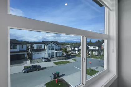 Hallway Photo of 14750 62a Avenue, Surrey, BC