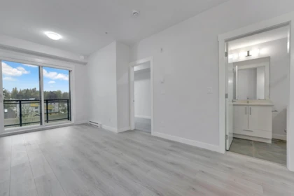 Primary Bedroom Photo of 401 33886 Pine Street, Abbotsford, BC