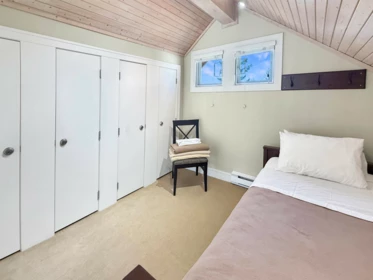 Loft / Bonus Room Photo of 14C 2315 Mackinnon Road, Pender Island, BC