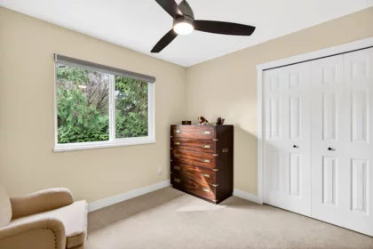 Office / Den Photo of 13386 18a Avenue, Surrey, BC
