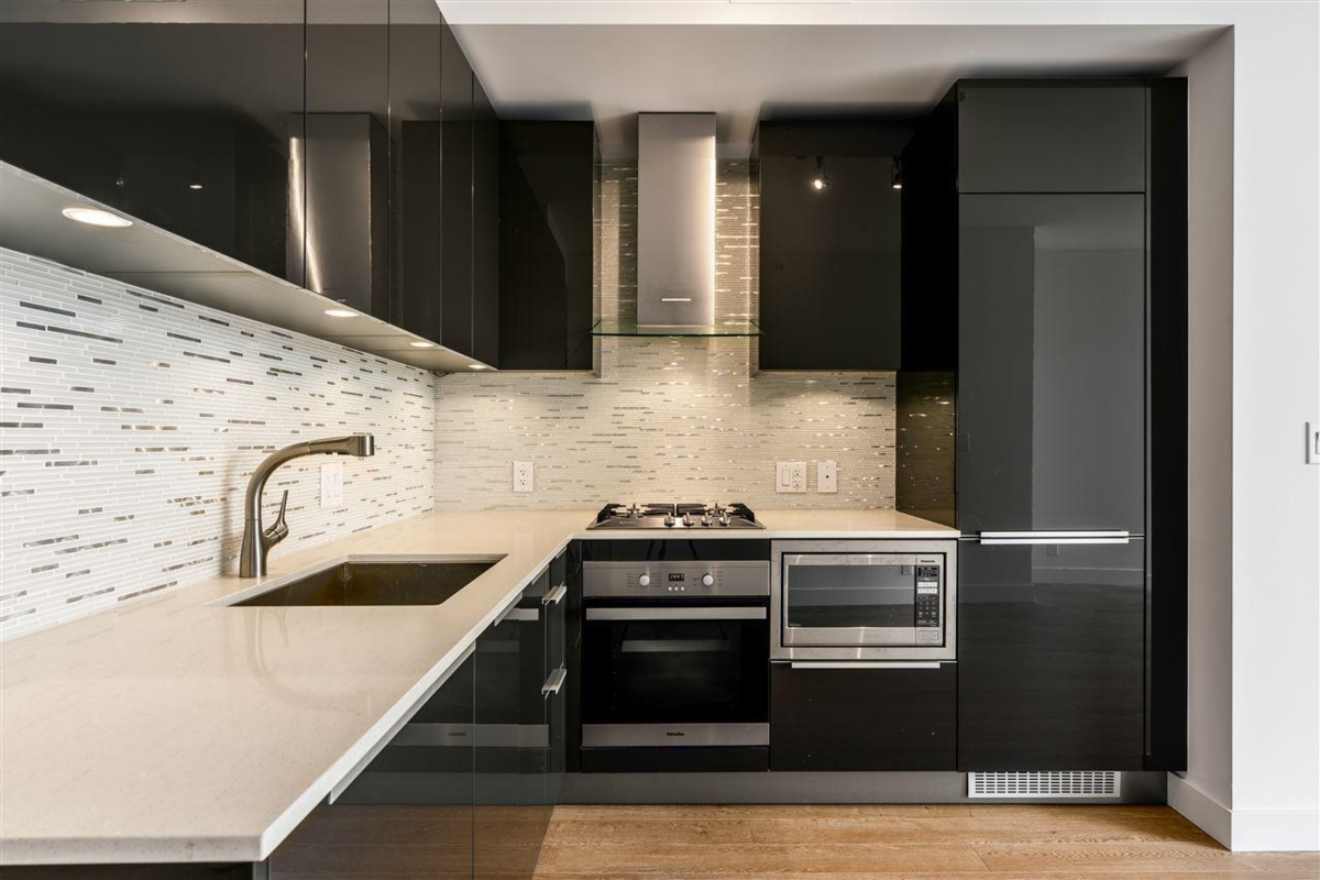 Family Room Photo of 3505 1283 Howe Street, Vancouver, BC