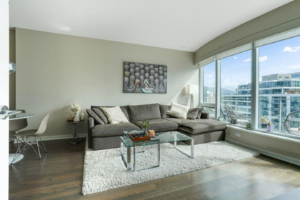 Kitchen Photo of 1005 1661 Ontario Street, Vancouver, BC