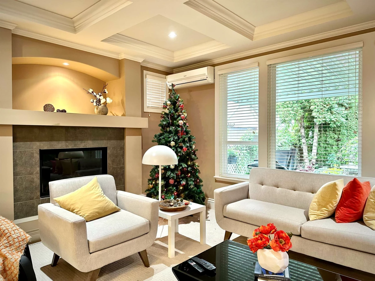 Family Room Photo of 7227 199a Street, Langley, BC