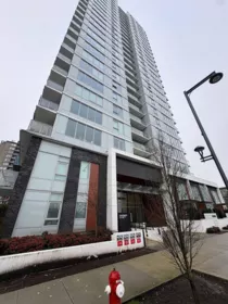 Office / Den Photo of 1901 13428 105 Avenue, Surrey, BC