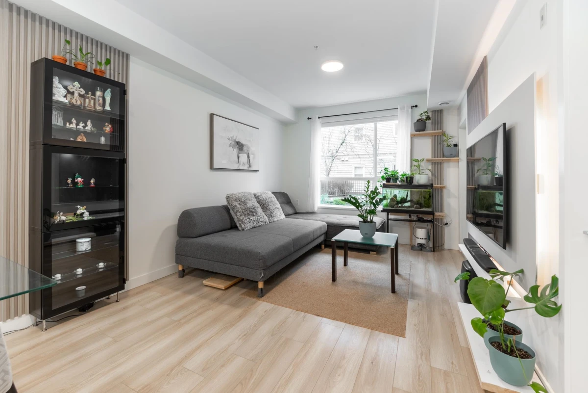 Living Room Photo of 105 11913 Burnett Street, Maple Ridge, BC