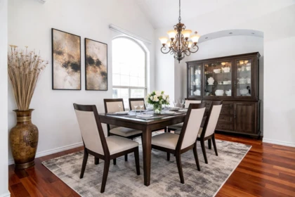 Breakfast Nook Photo of 8327 169a Street, Surrey, BC