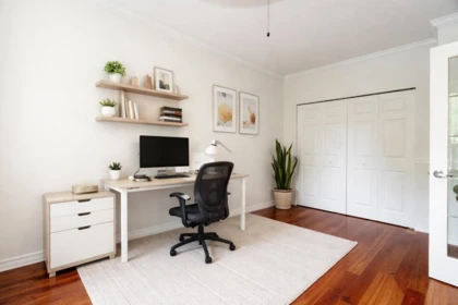 Office / Den Photo of 8327 169a Street, Surrey, BC