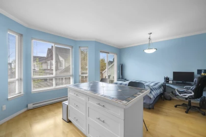 Office / Den Photo of 52 7155 189 Street, Surrey, BC