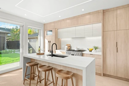 2 3466 W 22nd Avenue, Vancouver, BC, Vancouver — Half Duplex for sale