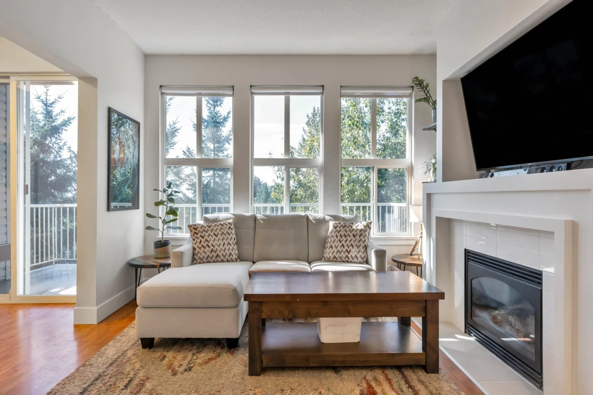 Dining Area Photo of 38 35287 Old Yale Road, Abbotsford, BC