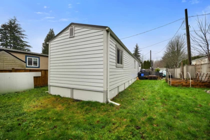 Walk-In Closet Photo of 4 40022 Government Road, Squamish, BC