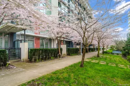 42 8628 Hazelbridge Way, Richmond, BC, Richmond — Townhouse for sale