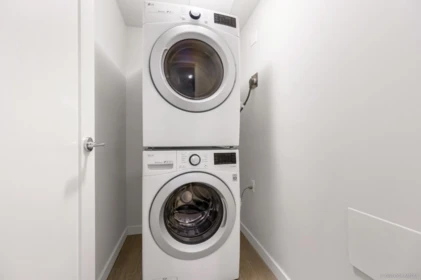 Primary Bathroom Photo of 42 8628 Hazelbridge Way, Richmond, BC