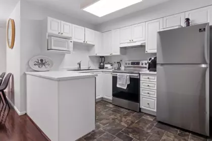906 13880 101 Avenue, Surrey, BC, Surrey — Apartment/Condo for sale