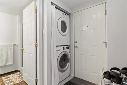 Pantry Photo of 906 13880 101 Avenue, Surrey, BC