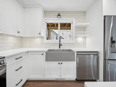 Hallway Photo of 15641 107 Avenue, Surrey, BC