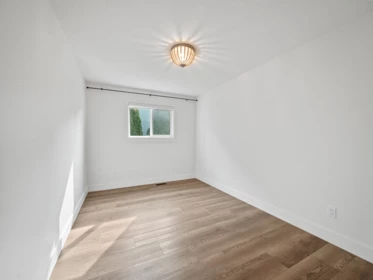 Loft / Bonus Room Photo of 15641 107 Avenue, Surrey, BC