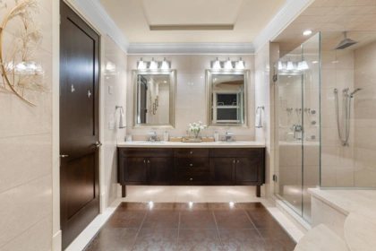 Entry Foyer Photo of 4191 Westminster Highway, Richmond, BC