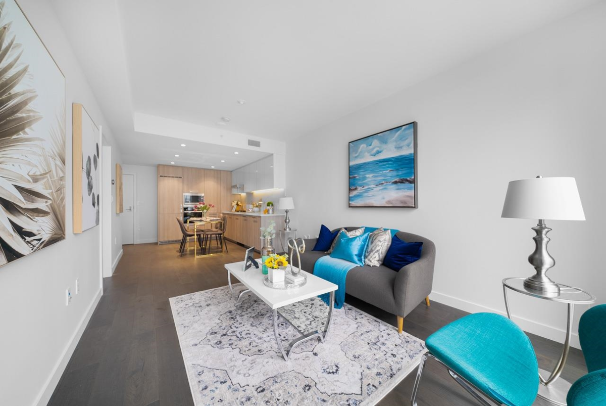 Family Room Photo of 806 3280 Corvette Way, Richmond, BC