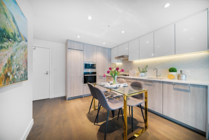 Kitchen Island Photo of 806 3280 Corvette Way, Richmond, BC