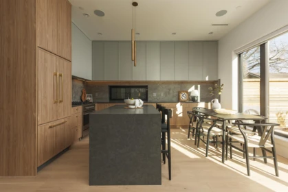 2 2684 Oxford Street, Vancouver, BC, Vancouver — Half Duplex for sale