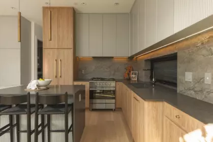Kitchen Island Photo of 2 2684 Oxford Street, Vancouver, BC