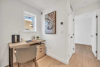 Breakfast Nook Photo of 6815 Oak Street, Vancouver, BC