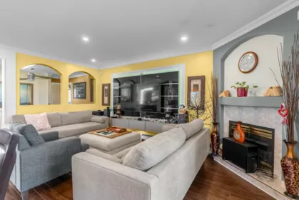 Kitchen Photo of 14075 110a Avenue, Surrey, BC