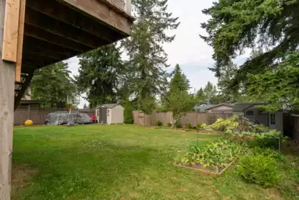 Swimming Pool Photo of 14075 110a Avenue, Surrey, BC