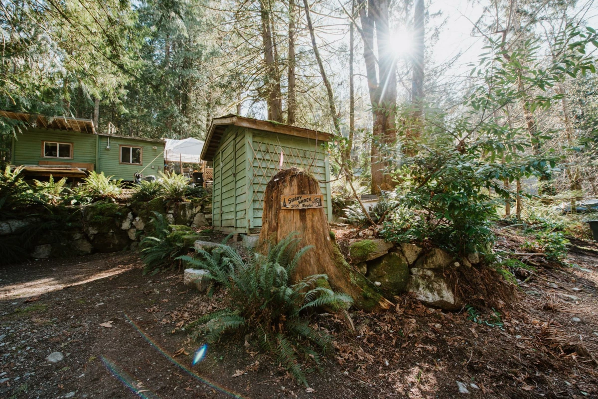 Family Room Photo of 5735 Naylor Road, Sechelt, BC