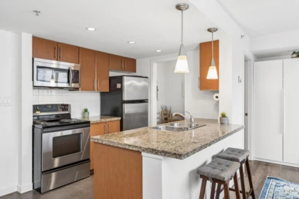 612 618 Abbott Street, Vancouver, BC, Vancouver — Apartment/Condo for sale