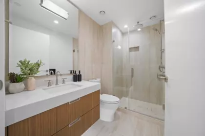 Laundry Room Photo of 3503 1335 Howe Street, Vancouver, BC