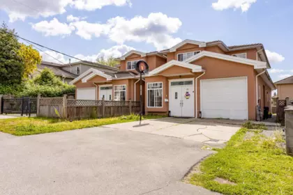 4316 Hurst Street, Burnaby, BC, Burnaby — Half Duplex for sale