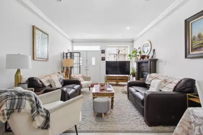 4316 Hurst Street, Burnaby, BC, Burnaby — Half Duplex for sale