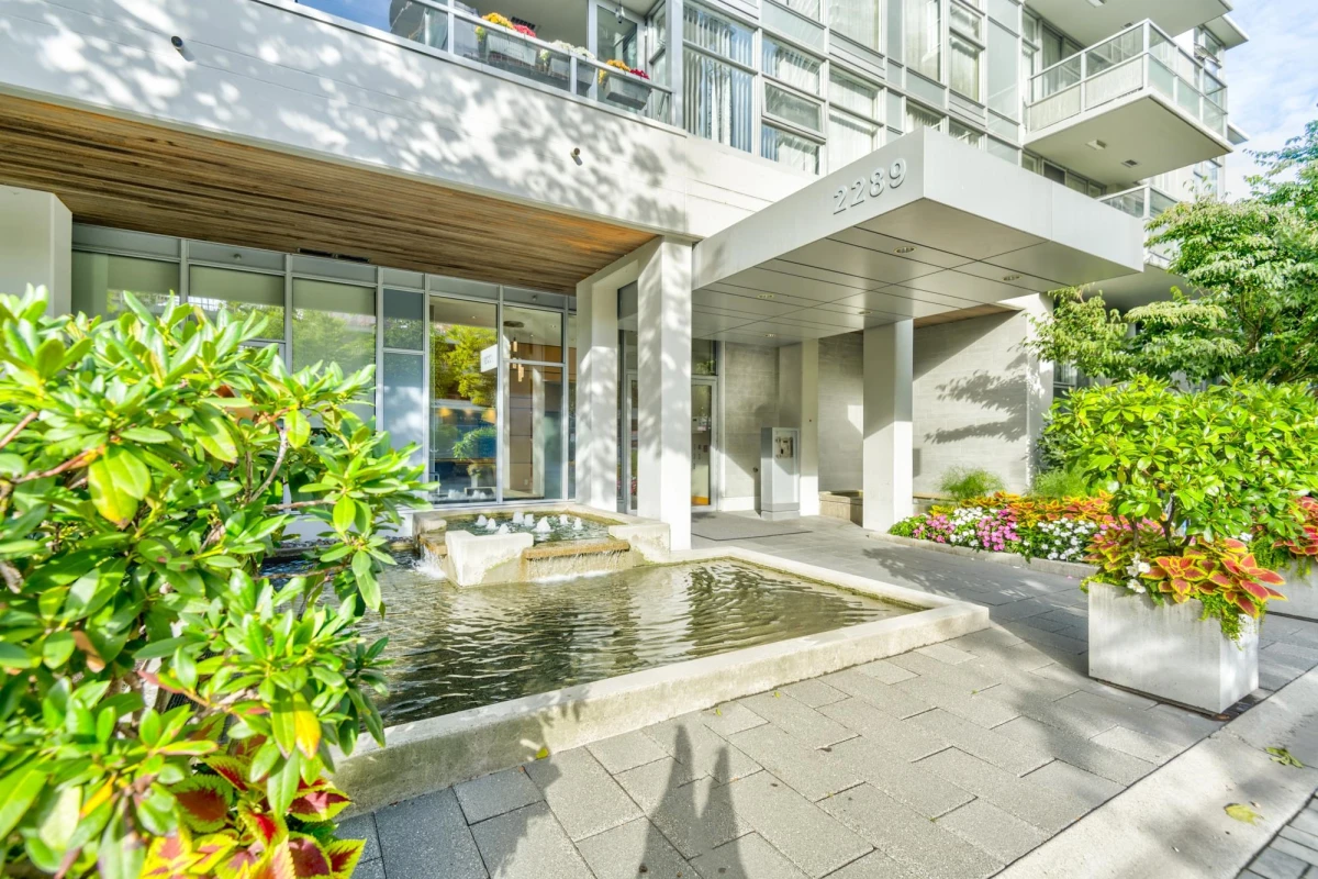 Family Room Photo of 3005 2289 Yukon Crescent, Burnaby, BC