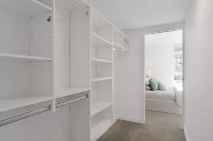 Hallway Photo of 374 2080 W Broadway, Vancouver, BC