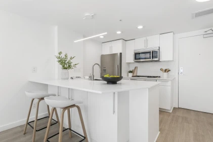 Kitchen Island Photo of 374 2080 W Broadway, Vancouver, BC