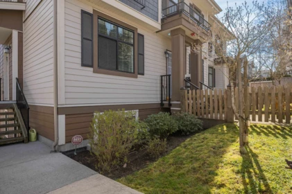 15 1818 Harbour Street, Port Coquitlam, BC, Port Coquitlam — Townhouse for sale