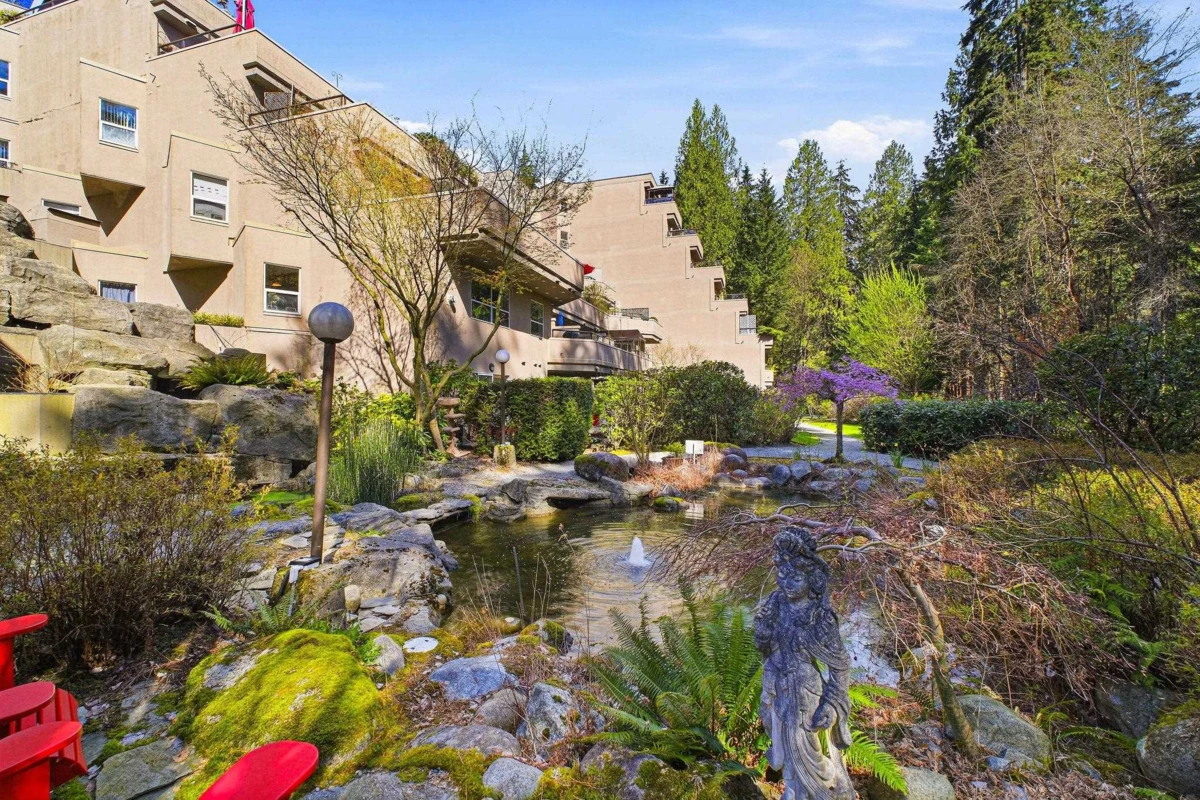 Family Room Photo of 104 1500 Ostler Court, North Vancouver, BC