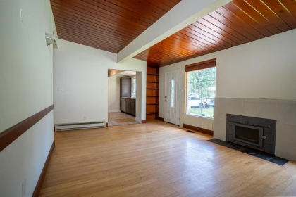 Kitchen Photo of 9714 131 Street, Surrey, BC