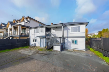 803 Ewen Avenue, New Westminster, BC, New Westminster — Single Family Residence for sale