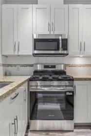 Guest Bathroom Photo of 207 116 W 23rd Street, North Vancouver, BC