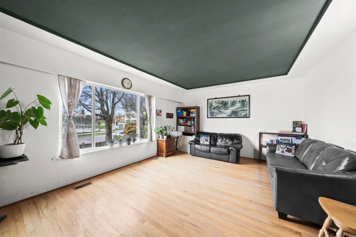 Dining Area Photo of 6392 Lanark Street, Vancouver, BC