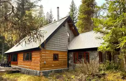40 Black Tusk Drive, Whistler, BC, Whistler — Single Family Residence for sale