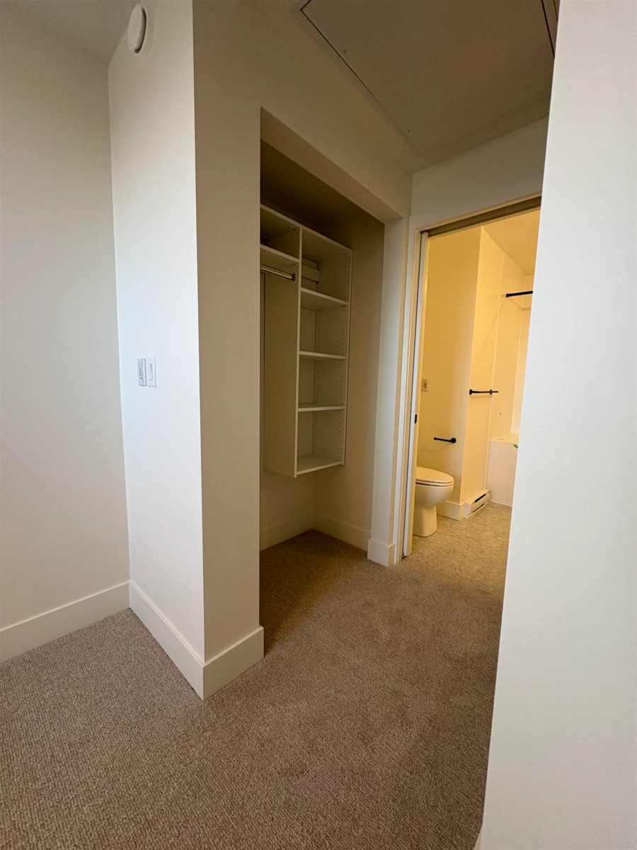 Family Room Photo of 622 20769 Fraser Highway, Langley, BC