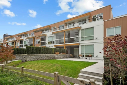Aerial View of 209 31940 Raven Avenue, Mission, BC