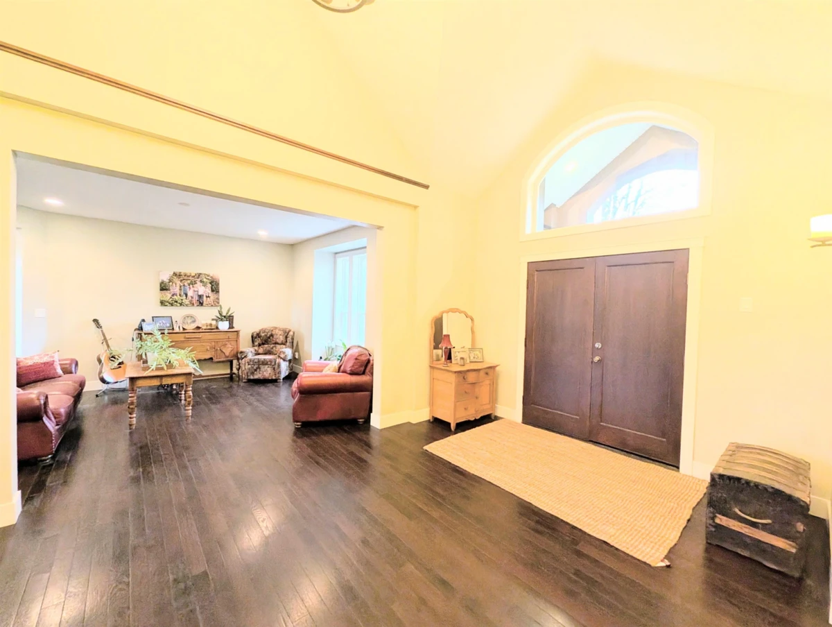 Living Room Photo of 43350 Hillkeep Place, Chilliwack, BC
